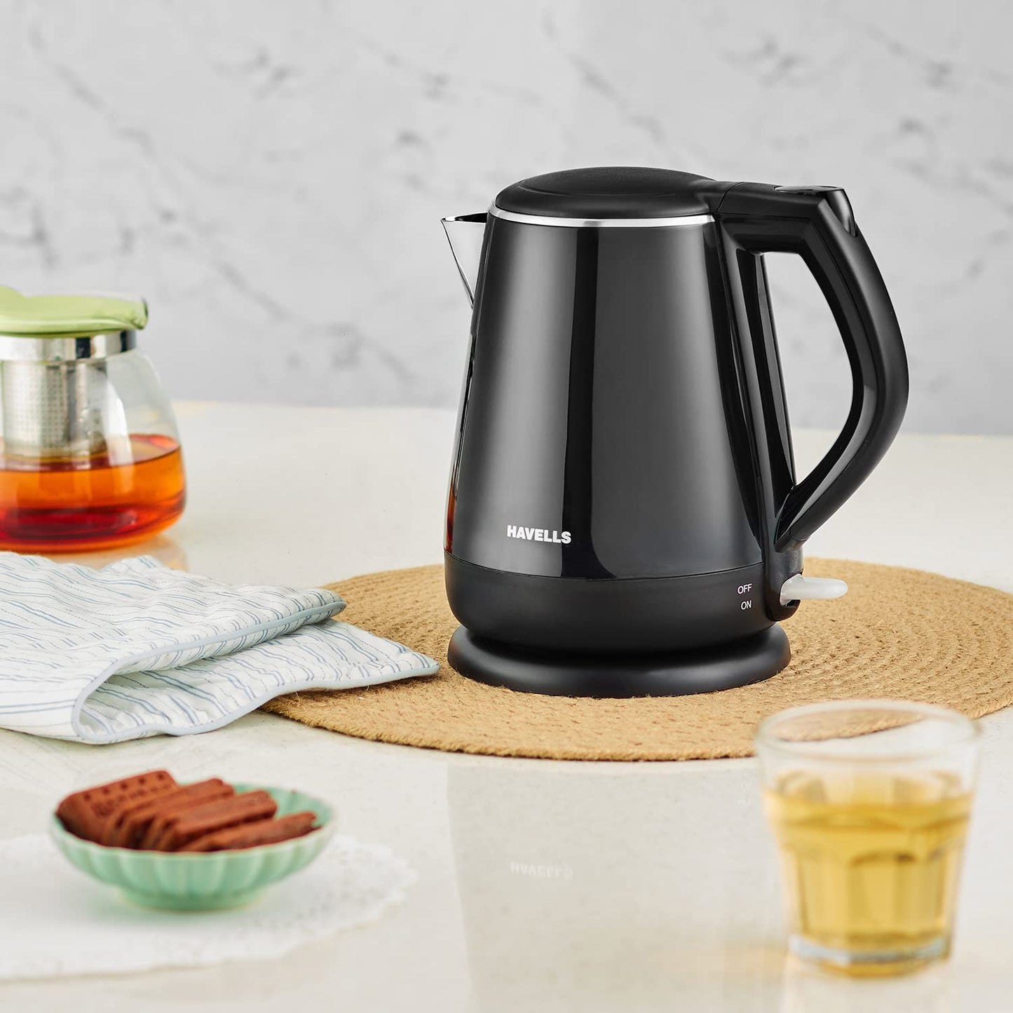 Havells Aqua Plus Electric Kettle,1.2L, Stainless Steel, 1250W (Black) 1.0 unit